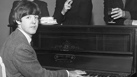 Learn To Play The Beatles Song Let It Be On The Piano