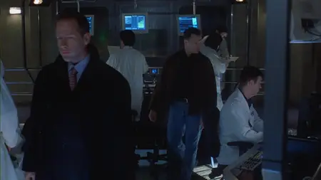 Replicant (2001)