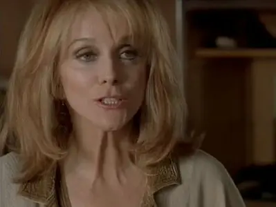A Woman's a Helluva Thing (2001)
