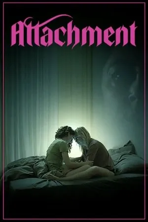 Natten har øjne / Attachment (2022)